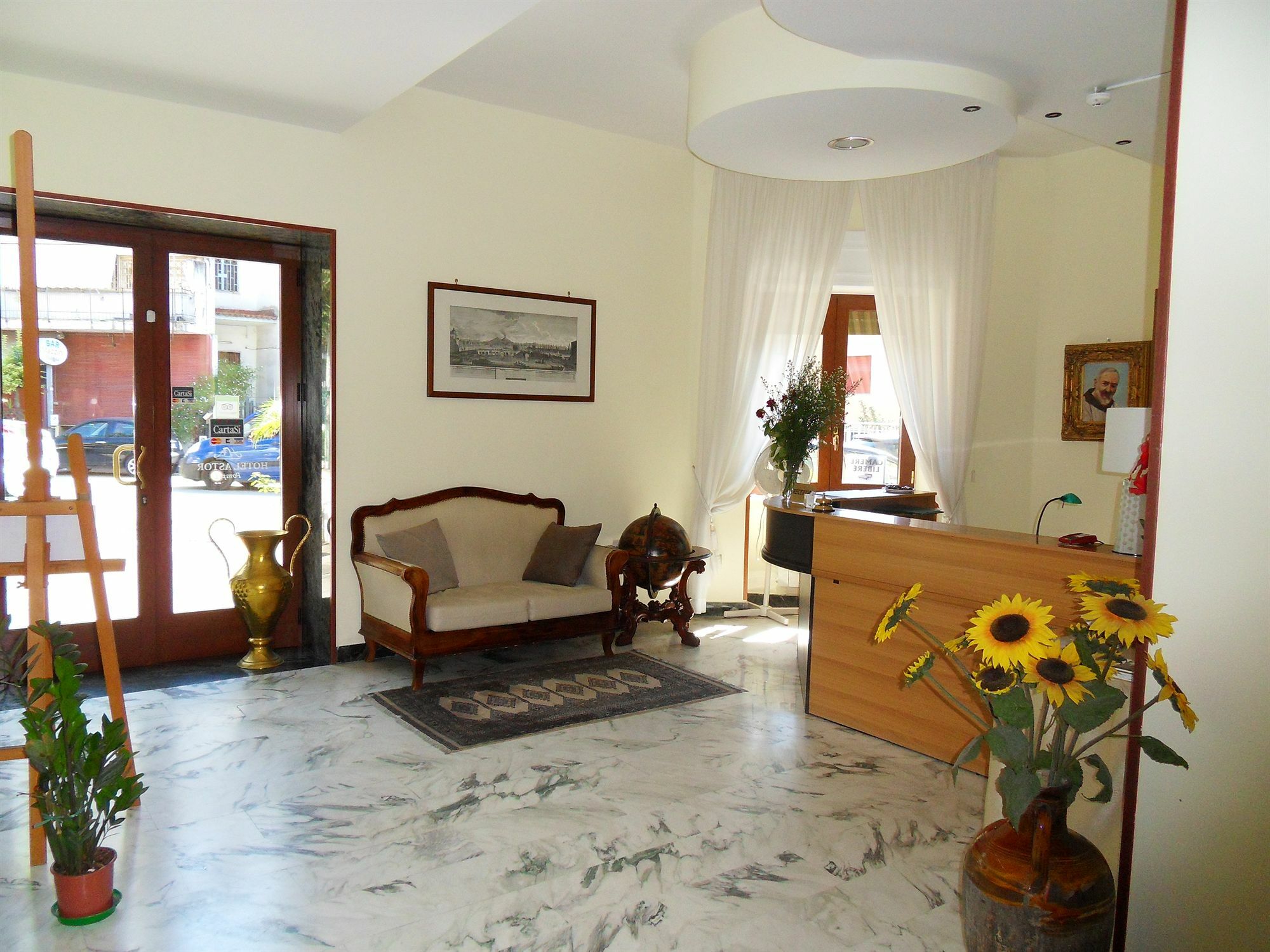 Hotel Astoria Pompeji Exteriör bild
